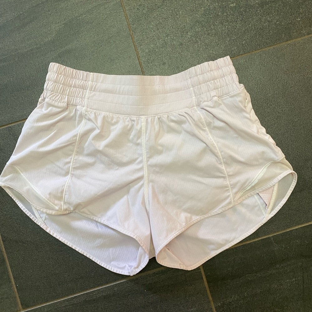 Lululemon Hotty Hot Blush Pink shorts